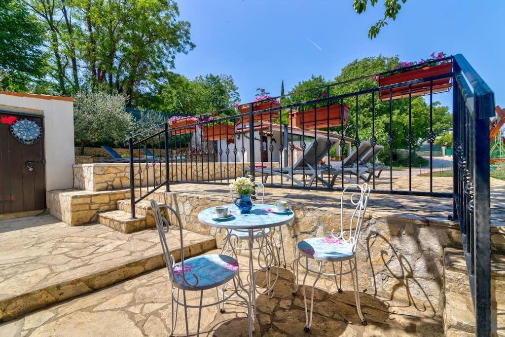 Piccola Casa - A Little Paradise Krsan Екстер'єр фото
