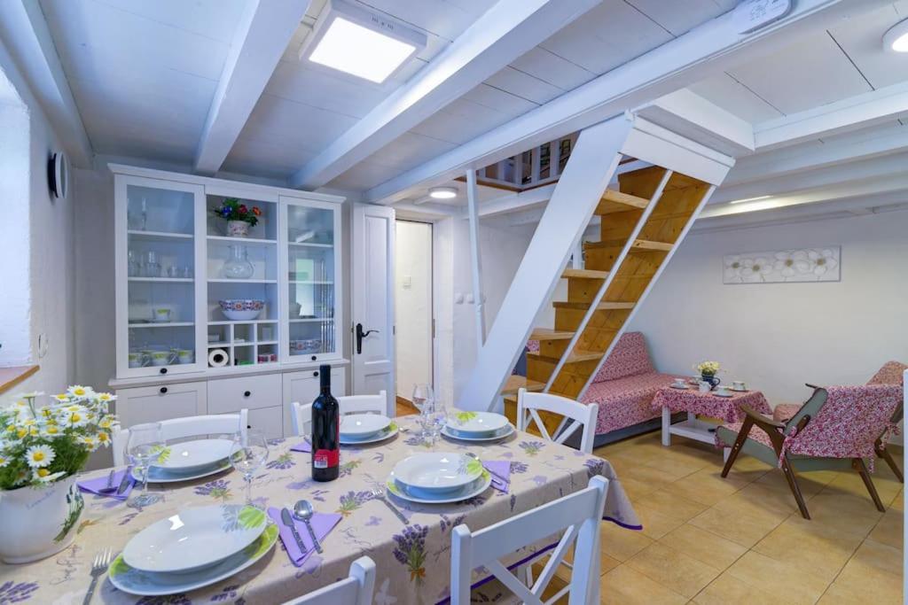 Piccola Casa - A Little Paradise Krsan Екстер'єр фото
